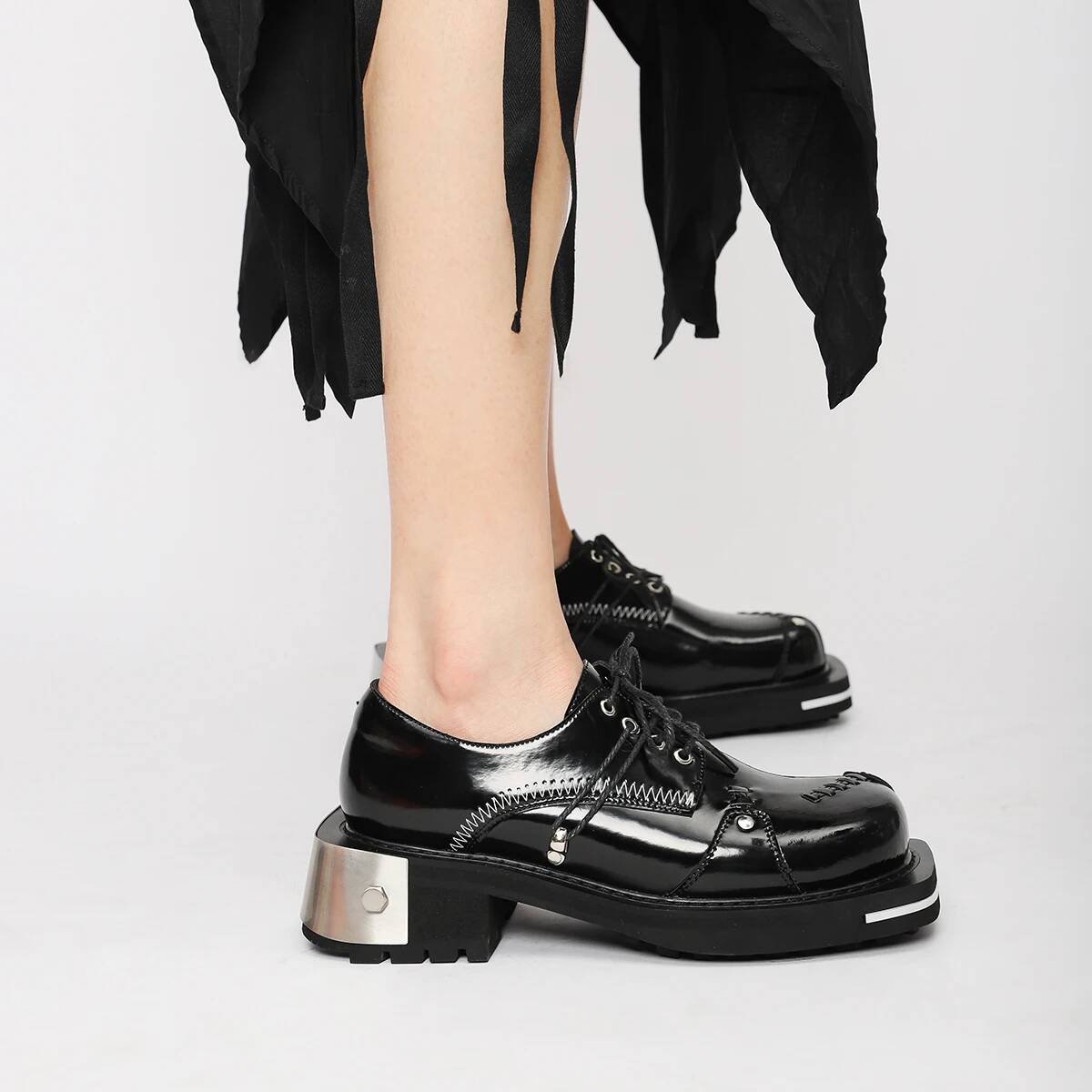 Men Shoes Trainers - 레트로 여성 남성 메탈 정품 가죽