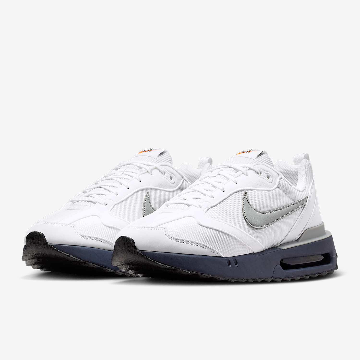 나이키 정품 에어맥스 던 남성용 로우탑 에어 쿠션 스포 - Men Shoes Myntra 리뷰 및 가격